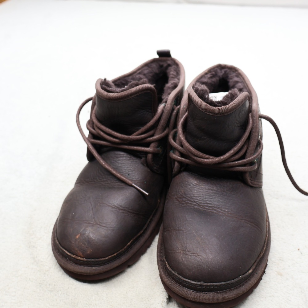 UGG Mens 9 Chukka Boots Brown Neumel Leather Lace Up Rugged Waterproof 1008908 - Picture 13 of 16